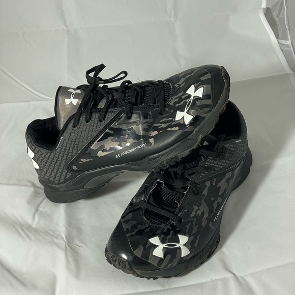 Black/Camo Under Armour Deception Shoes - Picture 2 of 5